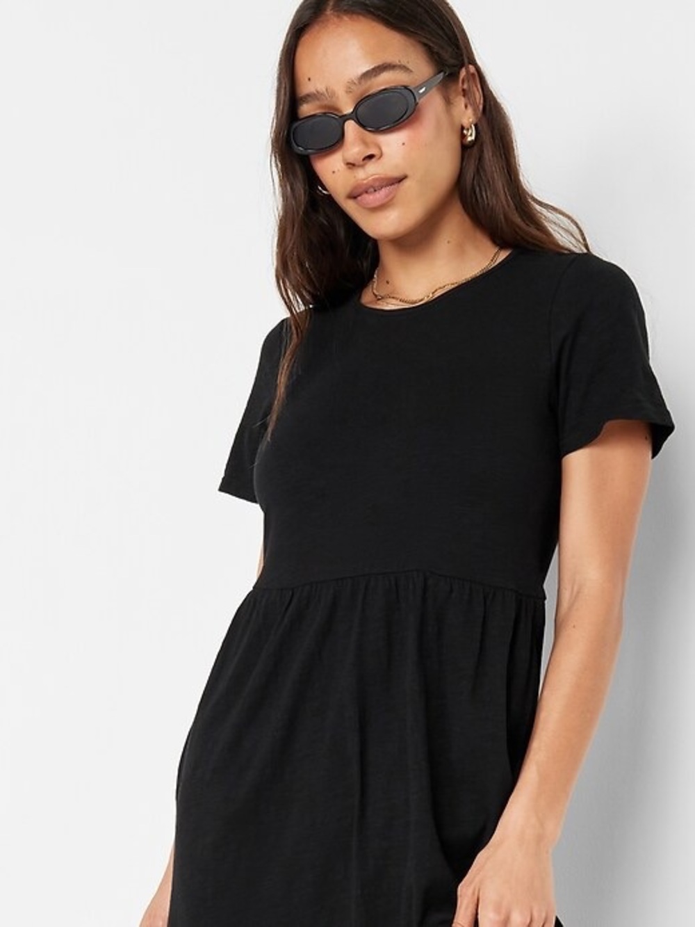 Old Navy Black Tiered T-Shirt Sundress with Short Sleeves and Crew Neck. Size XS